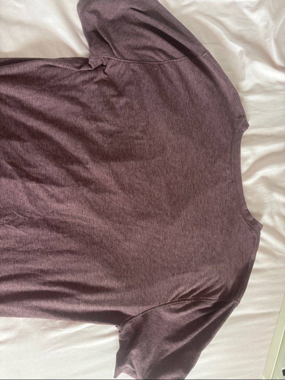 Vuori Short Sleeve Tee in Plum Heather
